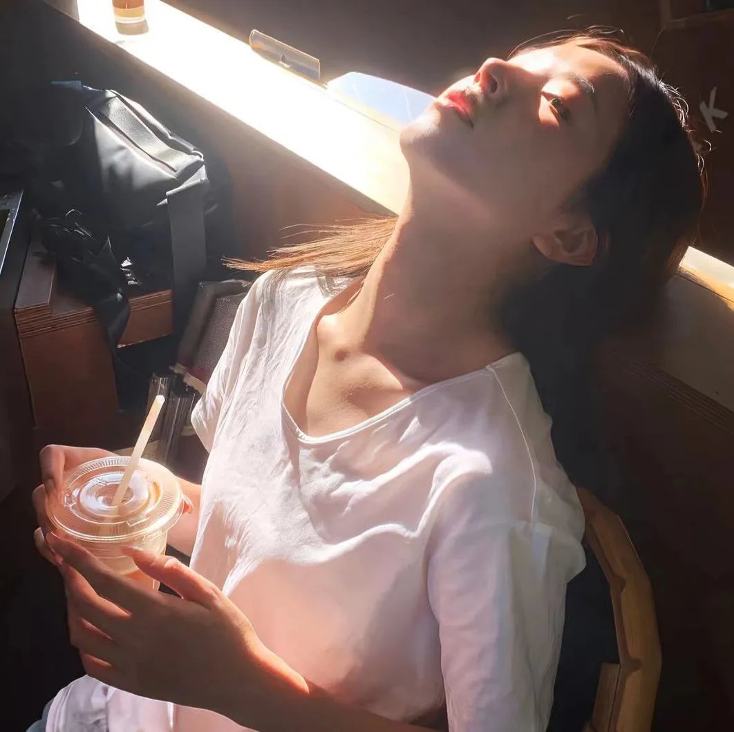 周教授我们结婚吧